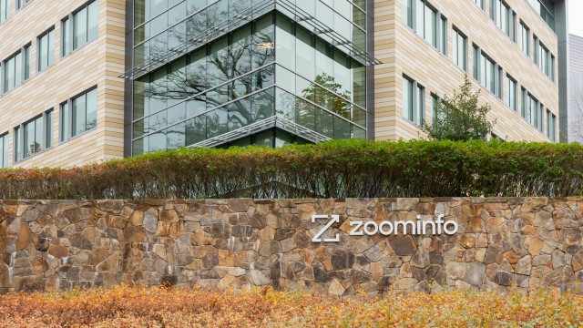 ZoomInfo Poised To Become A Contrarian Play