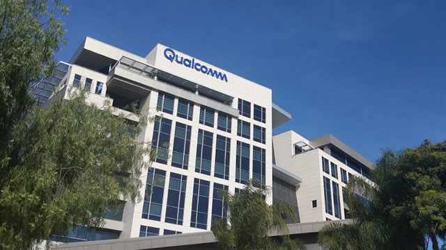 Qualcomm (QCOM) Q3 Earnings on the Horizon: Analysts' Insights on Key Performance Measures