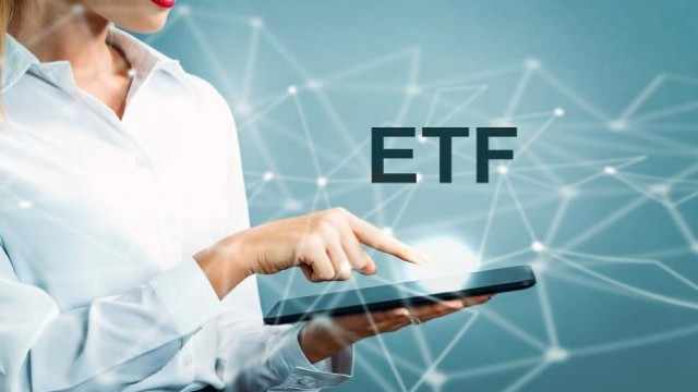 What's in the Cards for Nasdaq ETFs?