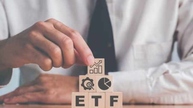 Want $1 Million in Retirement? 2 ETFs to Buy Now and Hold for Decades