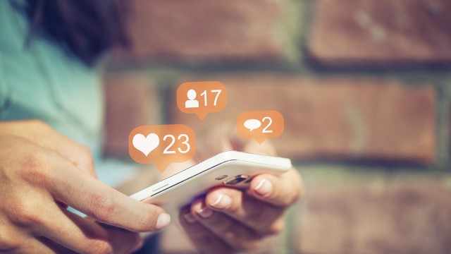 3 Sorry Social Media Stocks to Sell in May While You Still Can