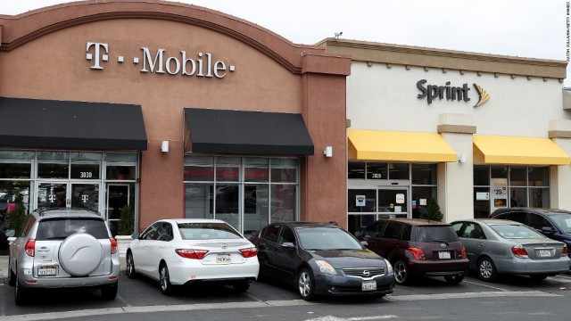 T-Mobile will pay $4.4B to acquire majority of U.S. Cellular, boosting service in rural areas