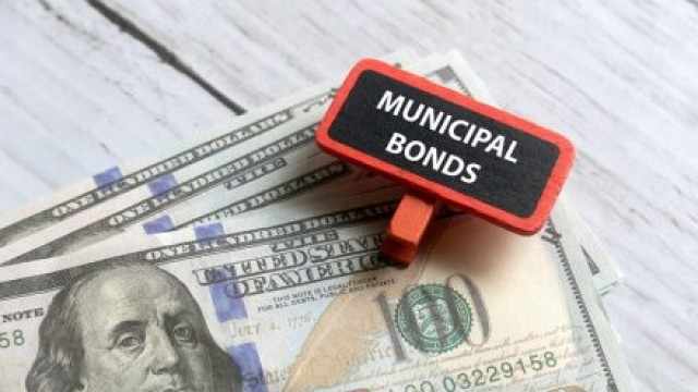 Evaluate EVIM for 2024 Muni Bond Opportunities