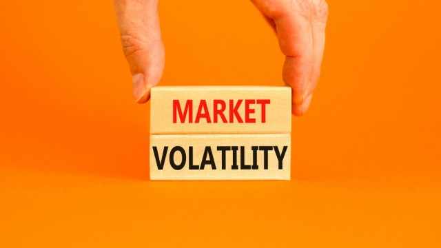 Mitigate Rate Volatility & Capture Yield With These 2 ETFs