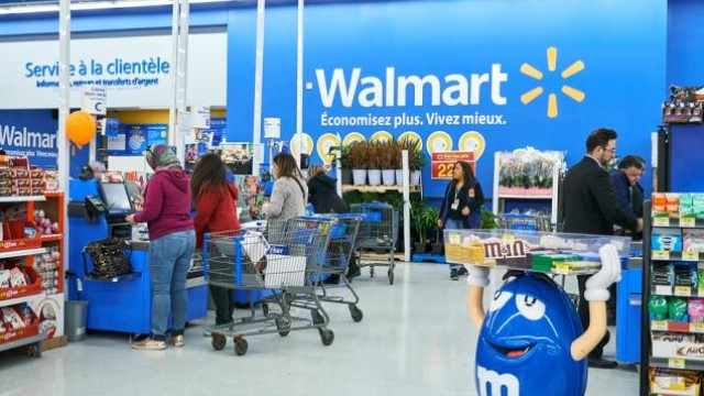 Walmart Soars on Earnings, Dividend & Vizio Deal: ETFs to Buy