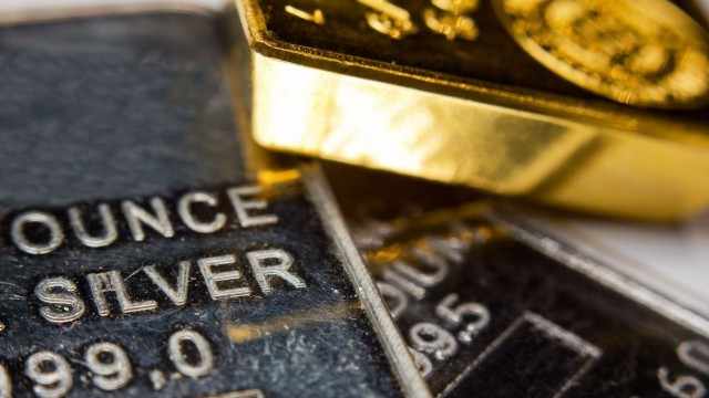 Precious metals brace for breakouts with gold, silver and platinum on the move – FX Empire's Zernov