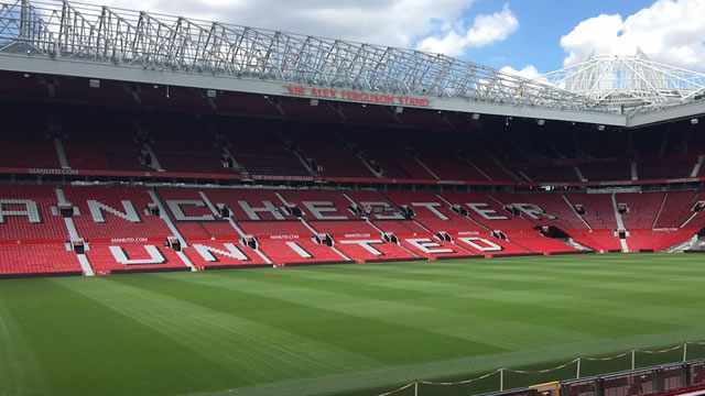 Manchester United shares slide after soccer club posts lower revenue, wider loss in Q4