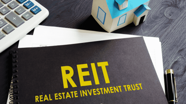 7 REITs to Sell in May Before They Crash and Burn