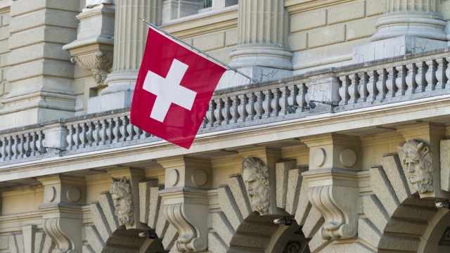 Swiss Market Index (SMI) companies jump after SNB rate decision