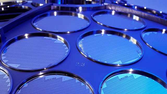 Applied Optoelectronics: Mixed Results But Improved Outlook - Hold