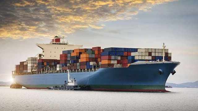 Spotlight on ZIM: Take Advantage of Shipping Stock Upside