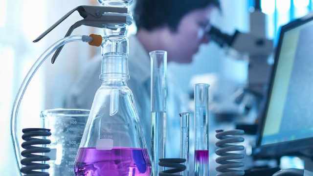 4 Top Chemical Stocks to Buy As Destocking Has Run Its Course