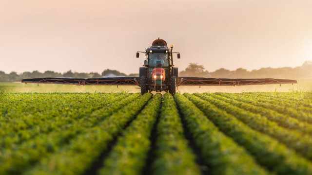 The 3 Best Agriculture Stocks to Buy Now: January 2024