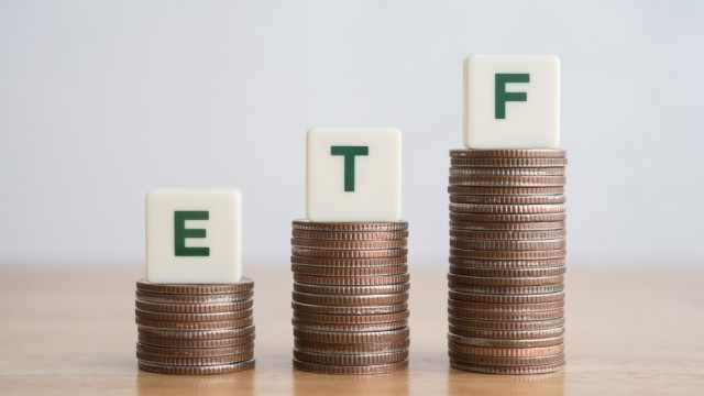 Ideas to Tackle Risk in Hot Growth ETFs