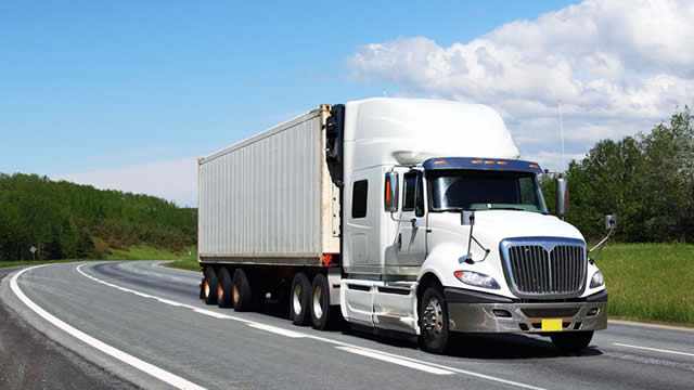 Here's Why Momentum in Covenant Logistics (CVLG) Should Keep going