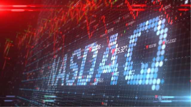 Stock Market Crash Alert: 7 Must-Buy Nasdaq Stocks When Prices Plunge