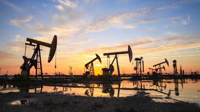 IYE: There Are Better Alternatives To Play The Oil And Gas Sector