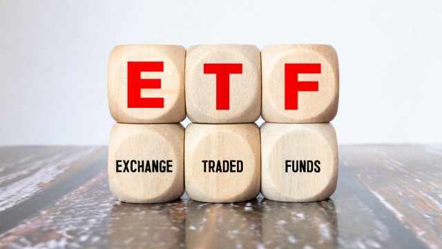 The Hybrid Active Passive ETF You Should Know
