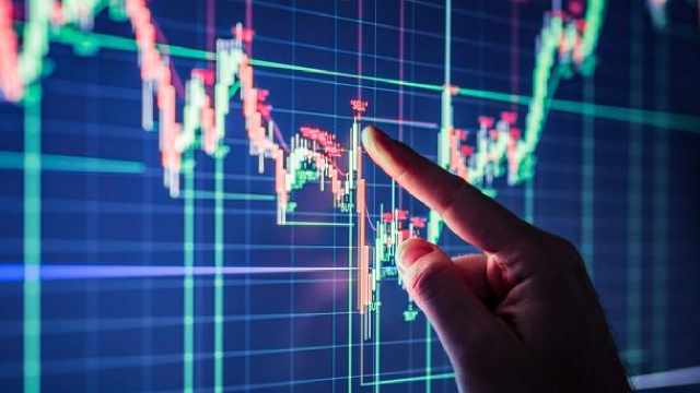 Should Invesco S&P MidCap 400 GARP ETF (GRPM) Be on Your Investing Radar?