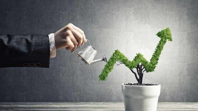 Looking at Growth Investing? Consider These ETFs to Start