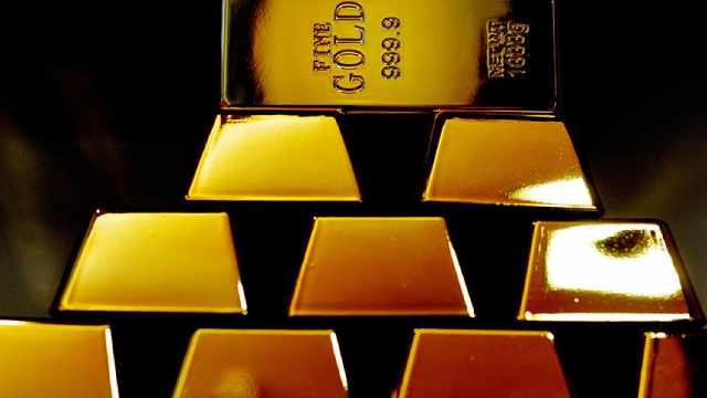 Kinross Gold (KGC) is a Great Momentum Stock: Should You Buy?