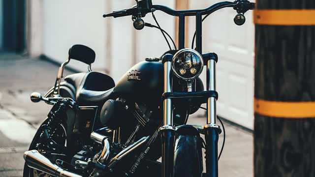 Harley-Davidson Dealers Accuse Bike Maker of Hogging Profits